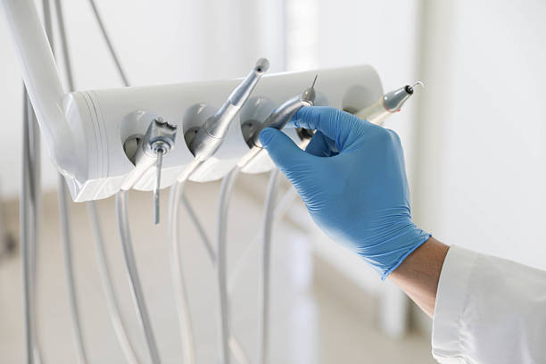 Professional Wisdom Tooth Removal technician working in Winter Beach, FL